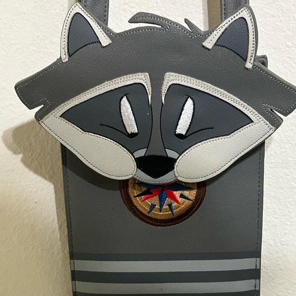 Disney Loungefly Meeko from Pocahontas small crossbody bag gray - Picture 1 of 7